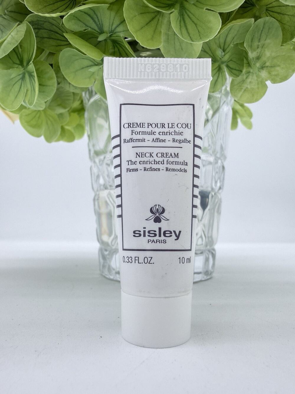 Sisley Neck Cream The Enriched Formula 10 ml / 0.33 fl oz